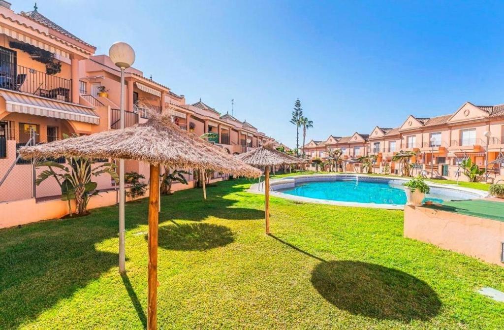 Apartamento Al Andalus. La Barrosa. Chiclana de la Frontera Bagian luar foto